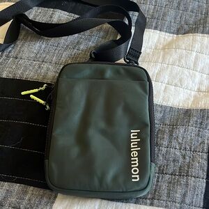 Lululemon belt bag